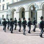 La relève de la garde au palais royal